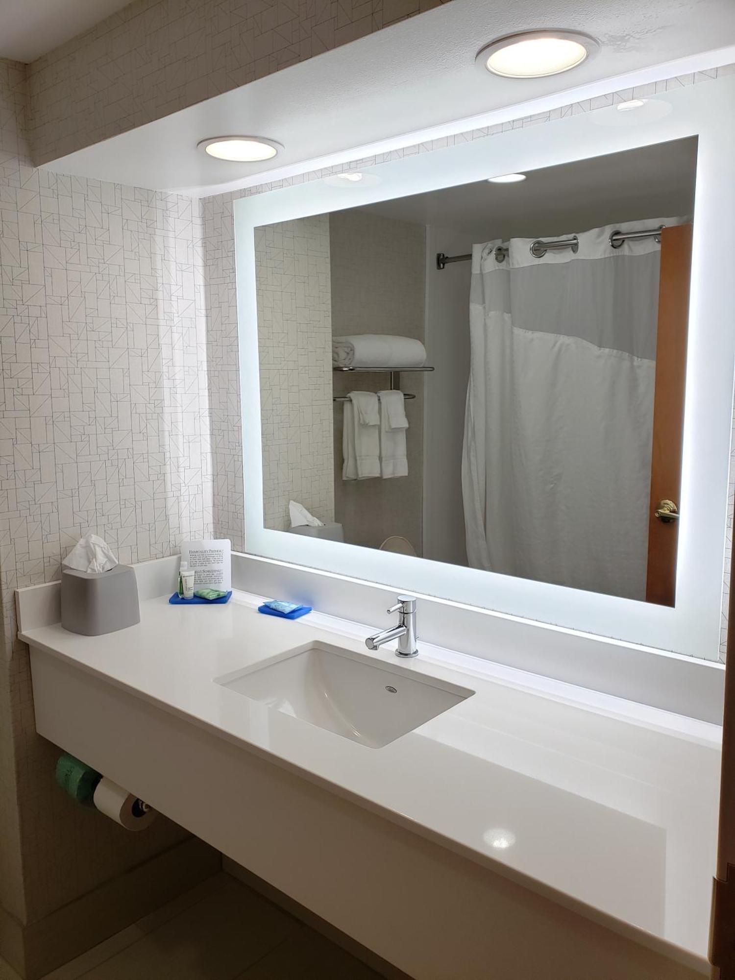 Holiday Inn Express Edgewood-Aberdeen-Bel Air Dış mekan fotoğraf