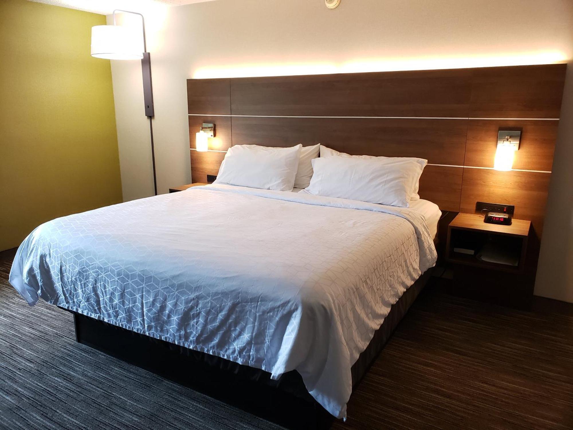 Holiday Inn Express Edgewood-Aberdeen-Bel Air Dış mekan fotoğraf